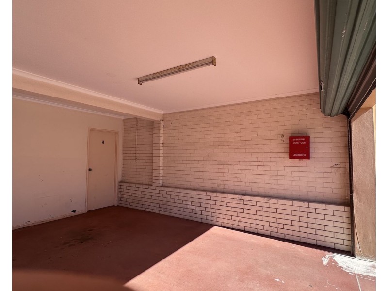 4/12 Mary Ave, Broadbeach QLD 4218