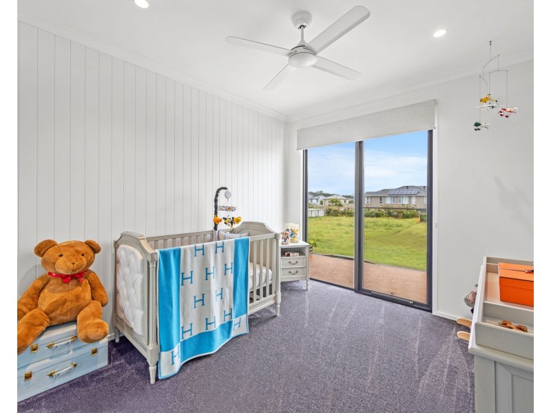 8942 The Point Circuit, Hope Island QLD 4212