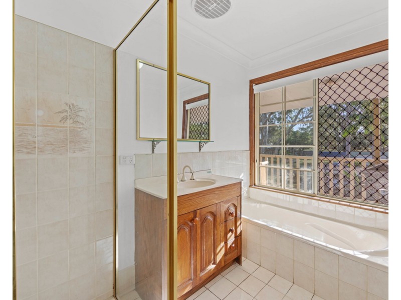 58 Loganlea Road, Loganlea QLD 4131