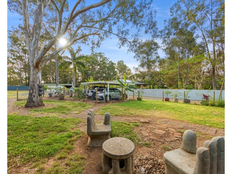 58 Loganlea Road, Loganlea QLD 4131