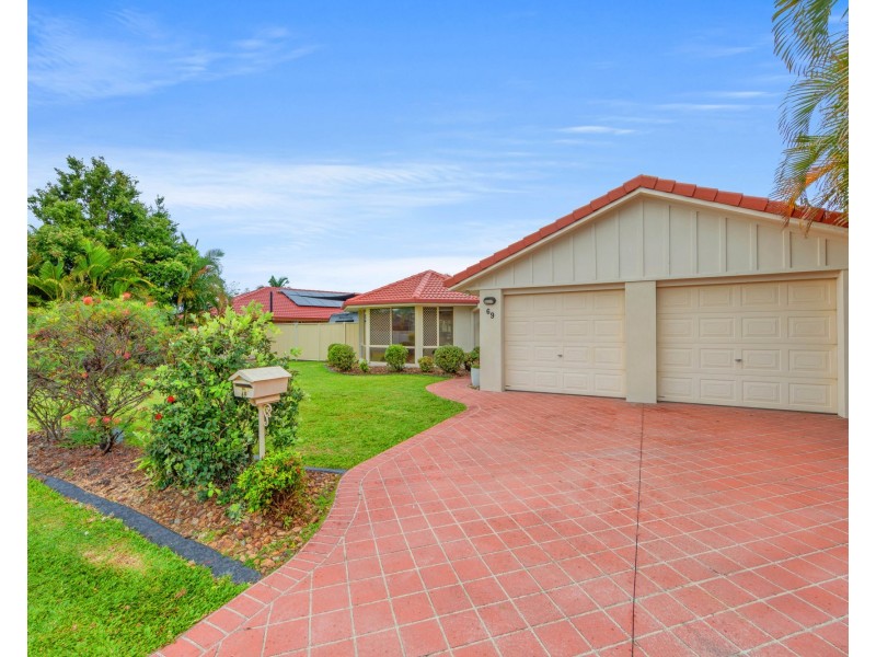 69 Monterey Keys Drive, Helensvale QLD 4212