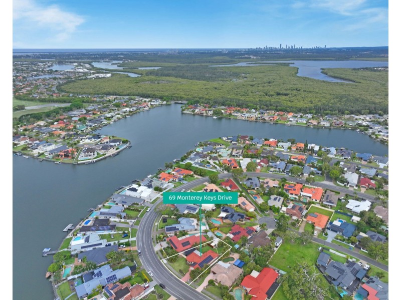 69 Monterey Keys Drive, Helensvale QLD 4212