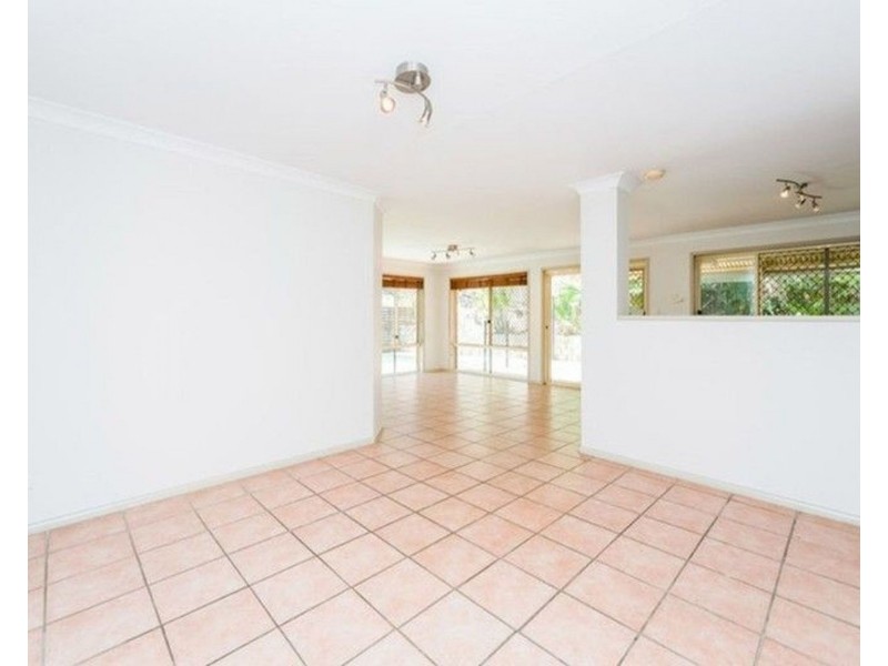 27 Alcott Road, Parkwood QLD 4214