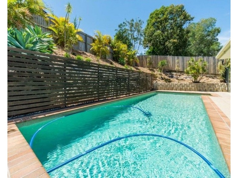 27 Alcott Road, Parkwood QLD 4214