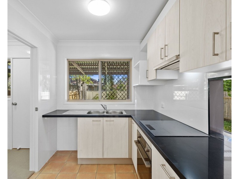 117/170 Central Street, Labrador QLD 4215