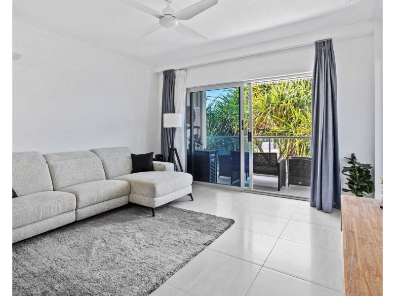 6/2312 Gold Coast Highway, Mermaid Beach QLD 4218