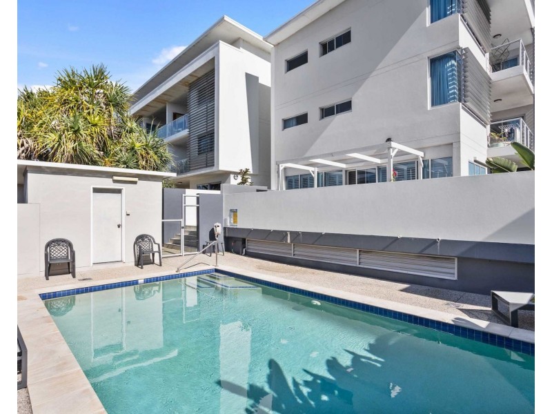 6/2312 Gold Coast Highway, Mermaid Beach QLD 4218