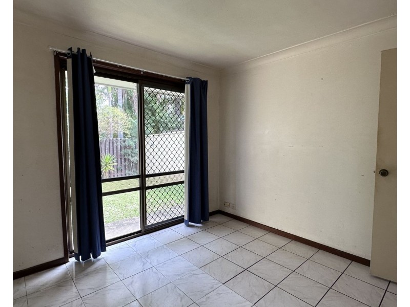 4/111 Sunshine Boulevard, Mermaid Waters QLD 4218