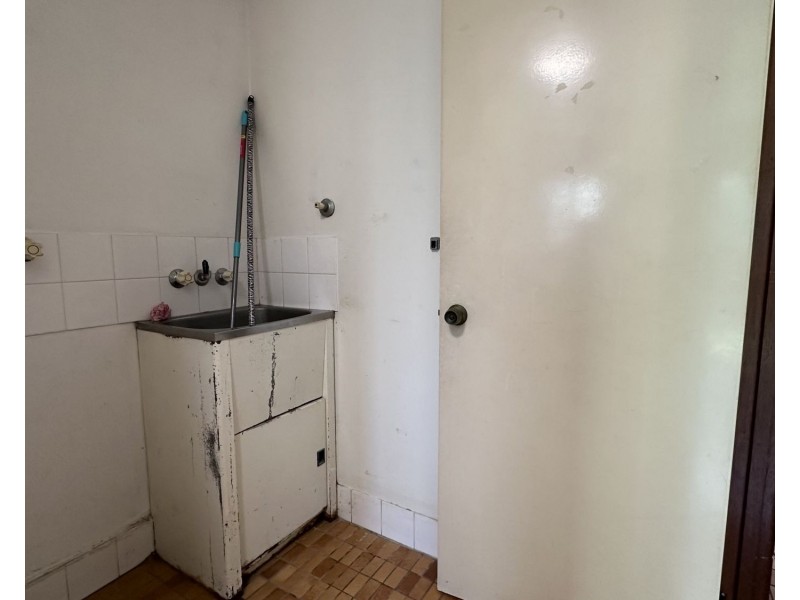 4/111 Sunshine Boulevard, Mermaid Waters QLD 4218