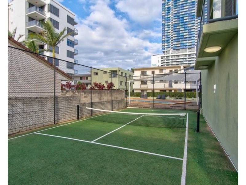 105/132 Marine Parade, Southport QLD 4215