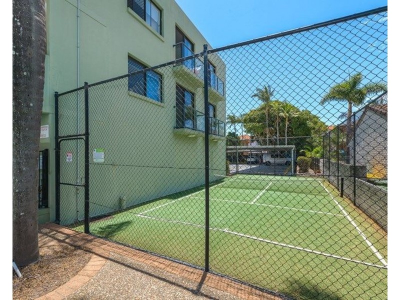 105/132 Marine Parade, Southport QLD 4215