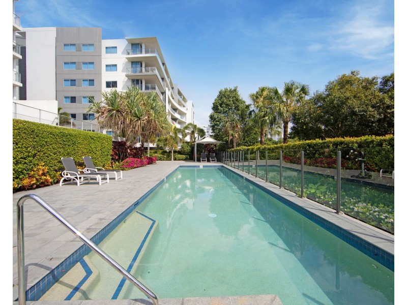 306/2 East Quay Drive, Biggera Waters QLD 4216