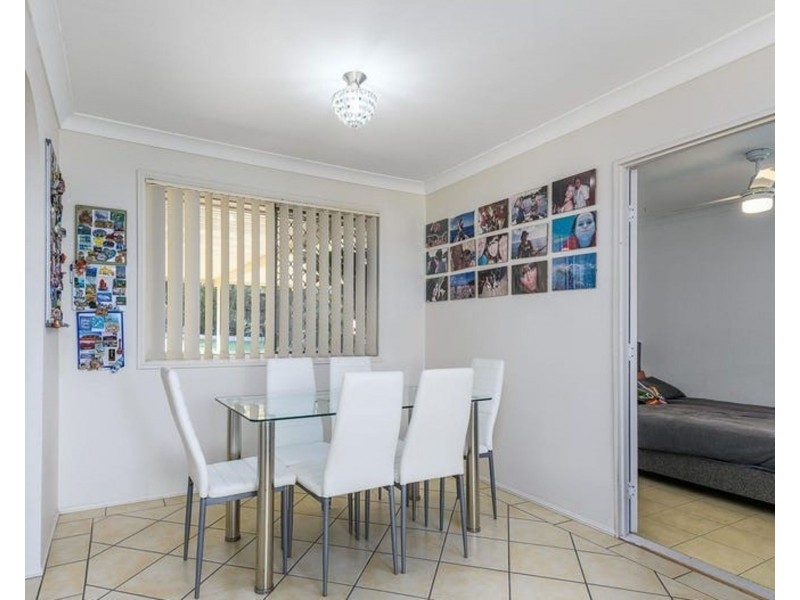 5 Carlton Court, Arundel QLD 4214