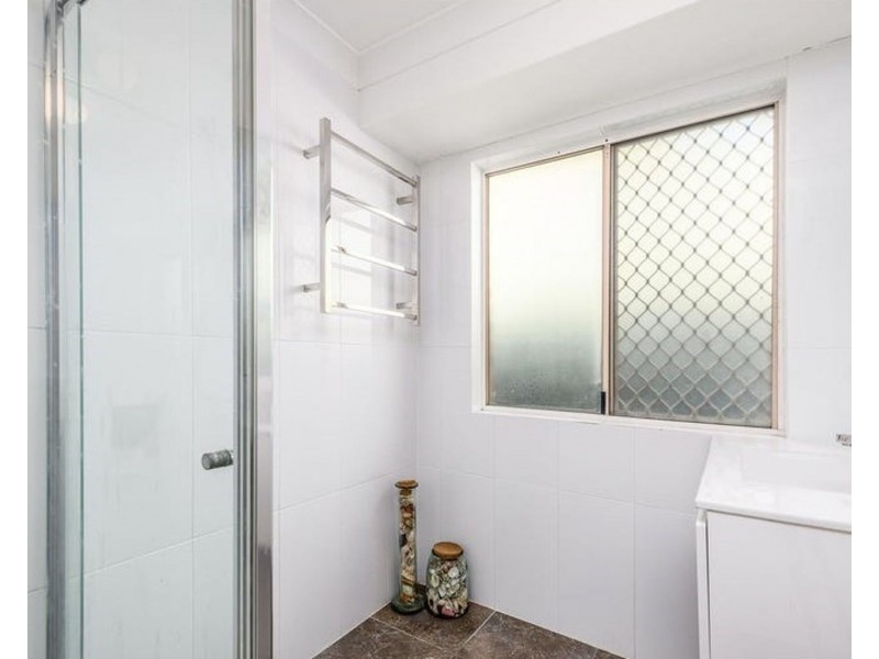 5 Carlton Court, Arundel QLD 4214