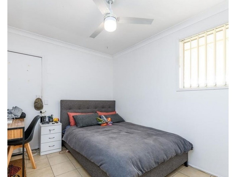 5 Carlton Court, Arundel QLD 4214