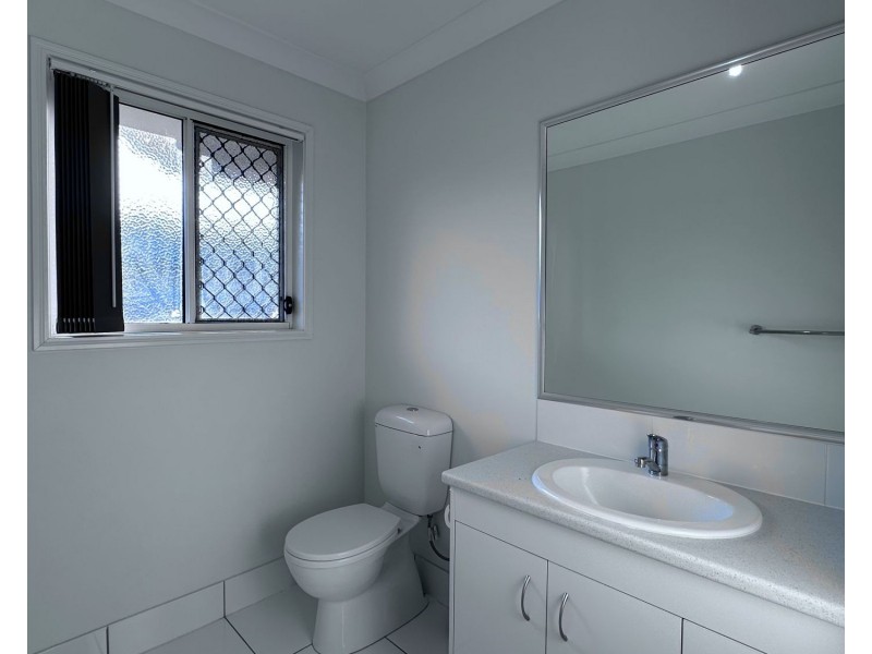 2/44 Emerson Road, Bannockburn QLD 4207