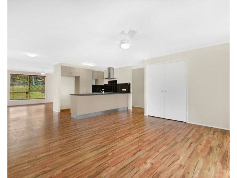 26 Mullewa Cresent, Helensvale QLD 4212