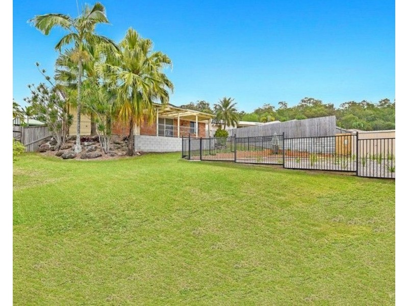 26 Mullewa Cresent, Helensvale QLD 4212