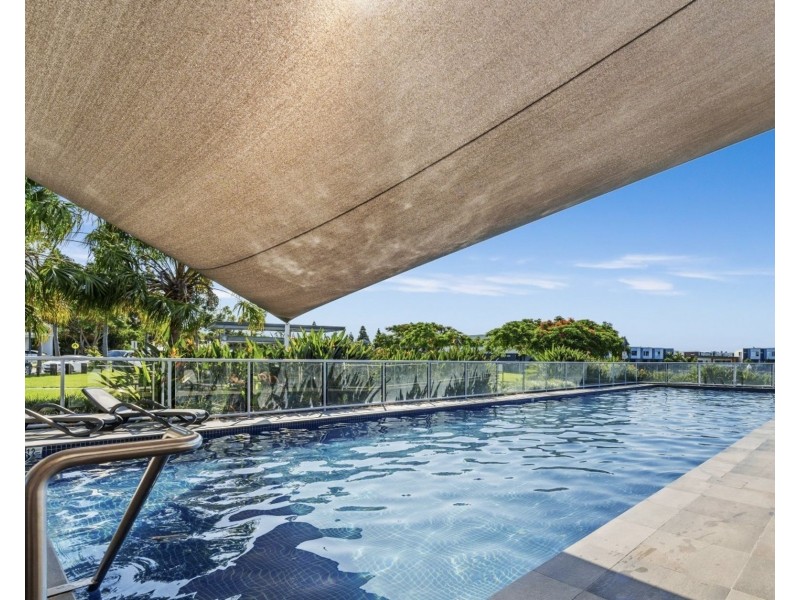 7 Flybridge Way, Hope Island QLD 4212