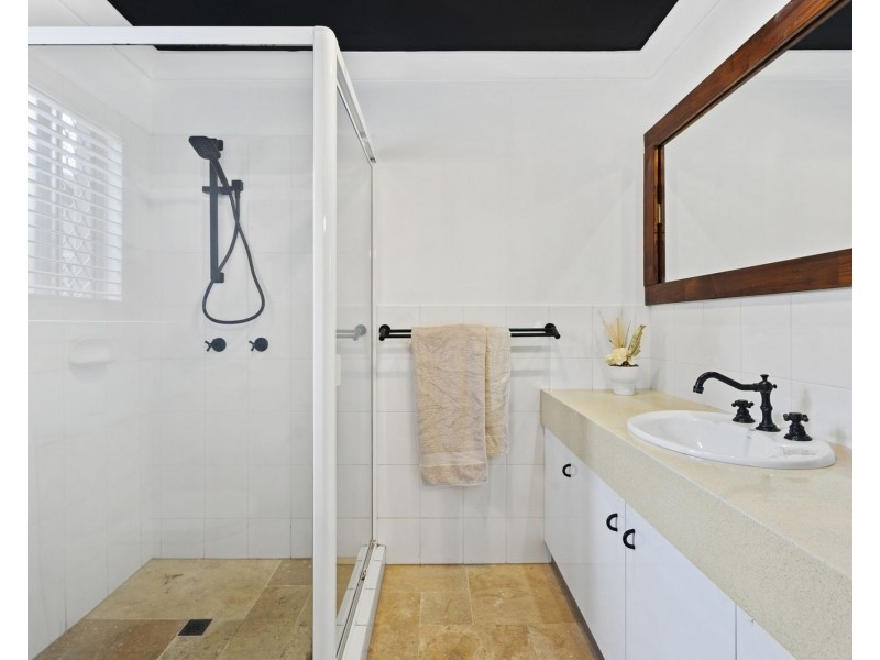 8 Tranmere Close, Robina QLD 4226