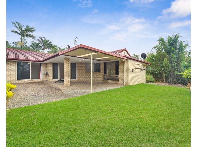 8 Coen Pl, Helensvale QLD 4212