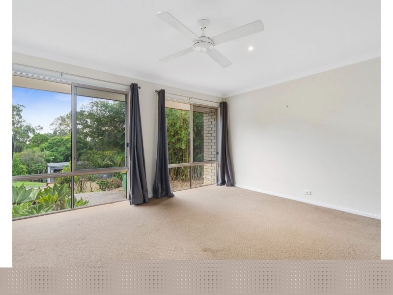 8 Coen Pl, Helensvale QLD 4212