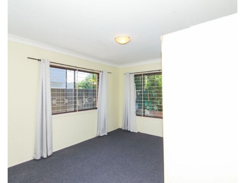 3/13F Wyndham Avenue, Southport QLD 4215