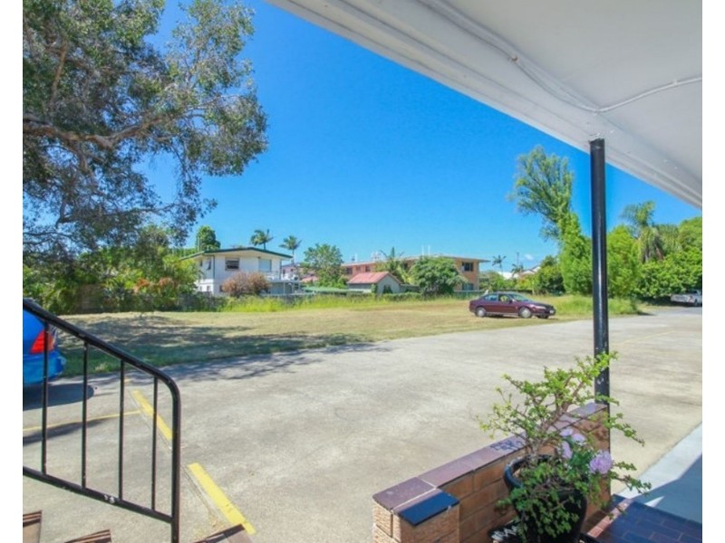 3/13F Wyndham Avenue, Southport QLD 4215