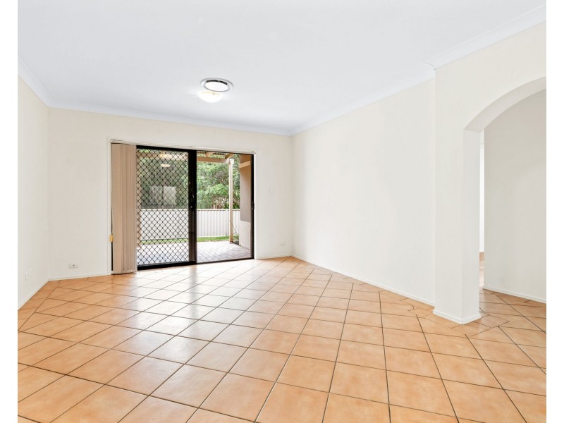 2 Gumview Place, Molendinar QLD 4214