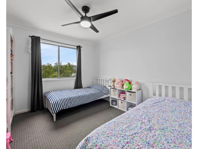 6/2 Toohey Street, Pacific Pines QLD 4211