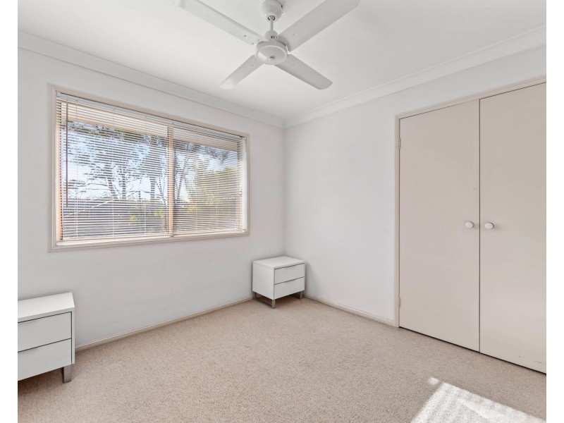 4 Ridgevale Drive, Helensvale QLD 4212