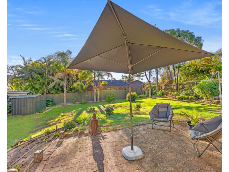 4 Ridgevale Drive, Helensvale QLD 4212