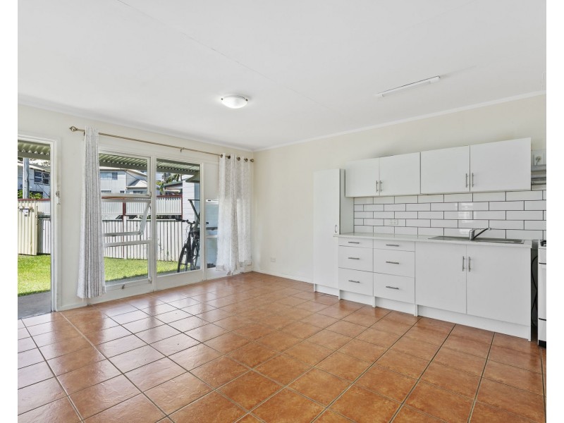1/20B Brighton Street, Biggera Waters QLD 4216