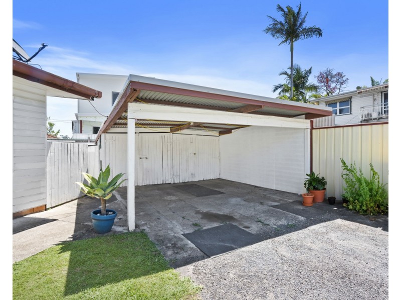 1/20B Brighton Street, Biggera Waters QLD 4216