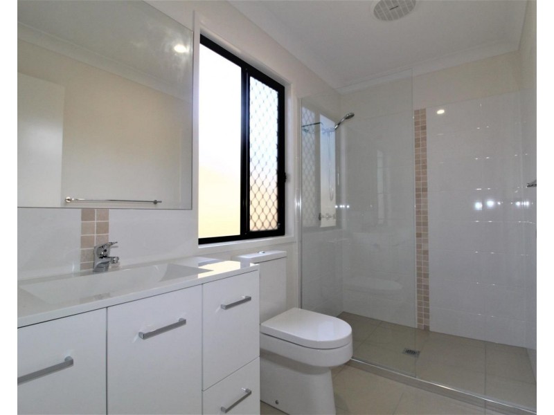 100 William Boulevard, Pimpama QLD 4209