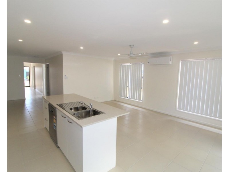 100 William Boulevard, Pimpama QLD 4209