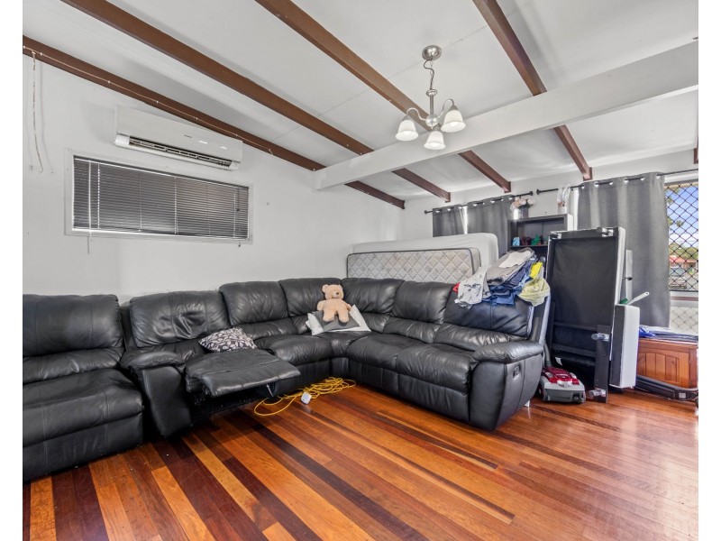 25 Beelong Street, Crestmead QLD 4132