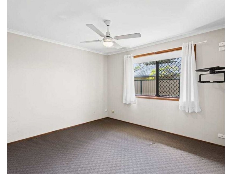 51 STUDIO DR, Oxenford QLD 4210