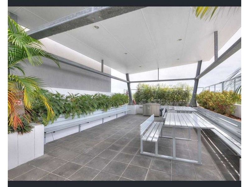 2103/10 Fifth Avenue, Palm Beach QLD 4221