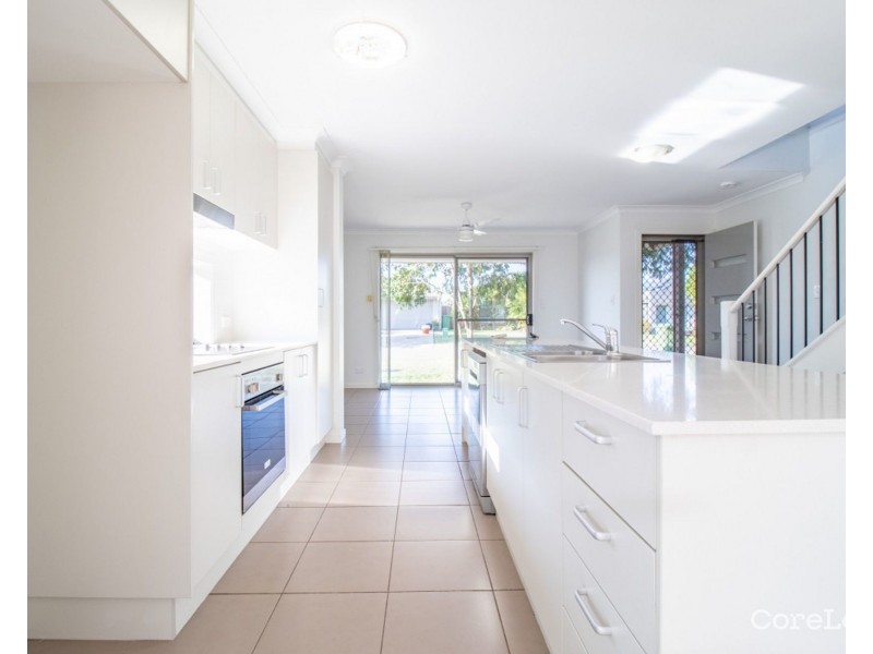 2/1 Niccy Rd, Coomera QLD 4209