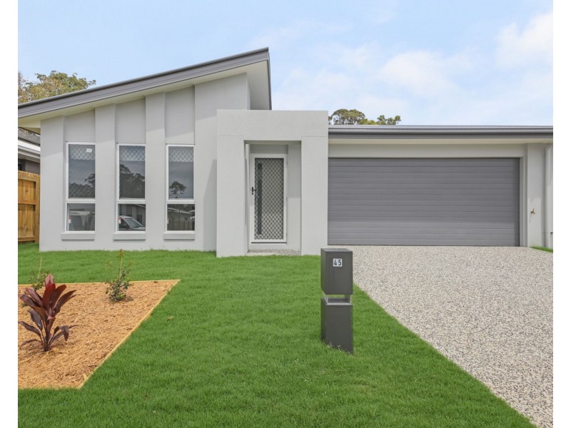 45 Oak Street, Pimpama QLD 4209