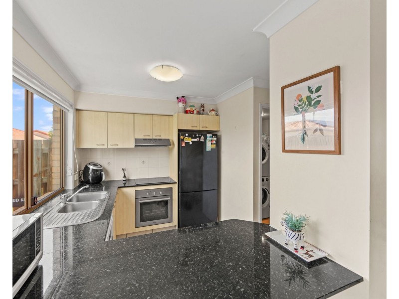 14/2 Bos Drive, Coomera QLD 4209