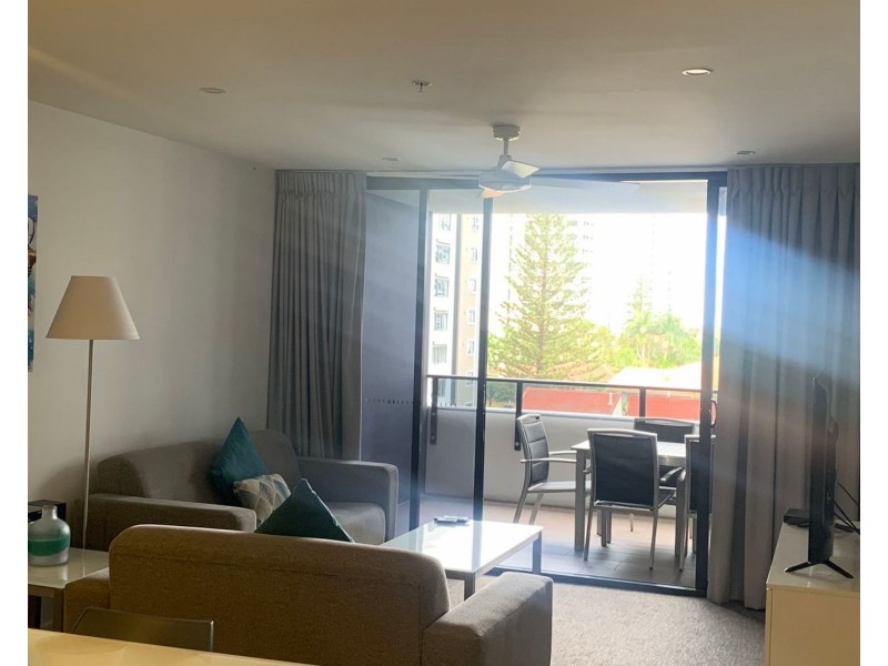 26/2729 Gold Coast Highway, Broadbeach QLD 4218