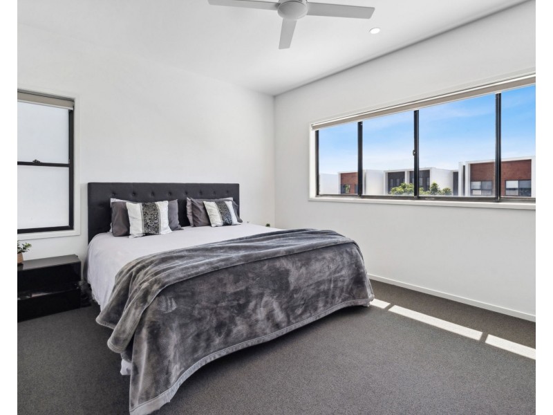 56/8 Ben Dalley Drive, Helensvale QLD 4212