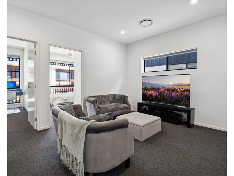 56/8 Ben Dalley Drive, Helensvale QLD 4212