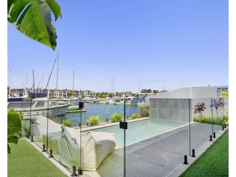 8944 The Point Circuit, Hope Island QLD 4212