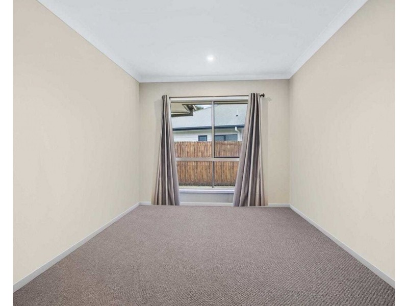 60 Roxborough Street, Canungra QLD 4275