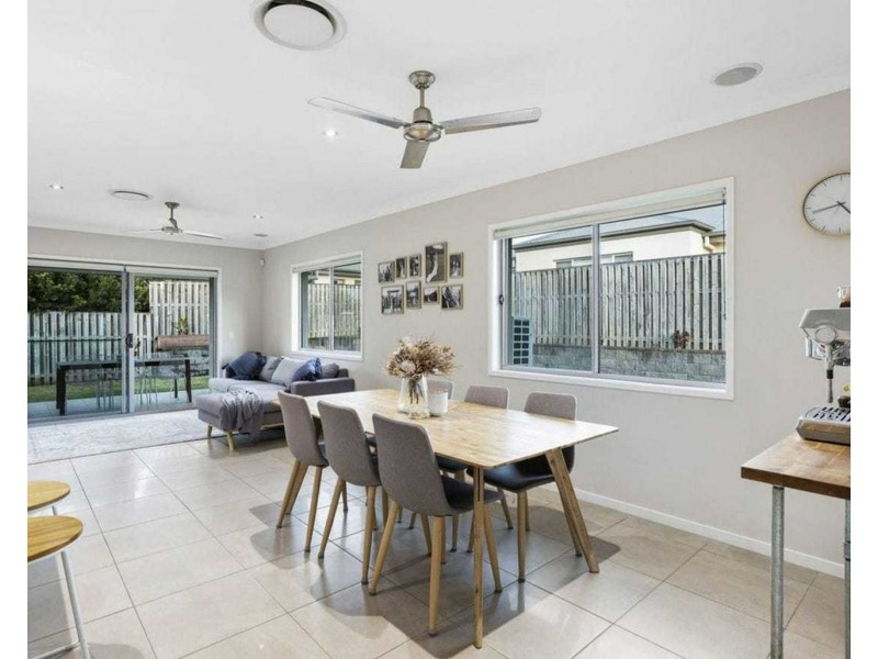 37 Cypress Circuit, Coomera QLD 4209