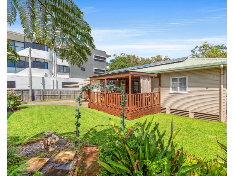 12A Bolton Street, Coolangatta QLD 4225