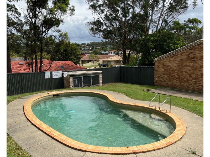 11 137 Olsen Avenue, Labrador QLD 4215